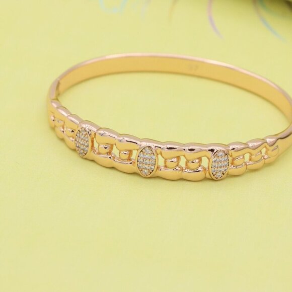 Elegant Rose Gold Bangle with Oval CZ Accents, XPBL0454 - Picture 2 of 11